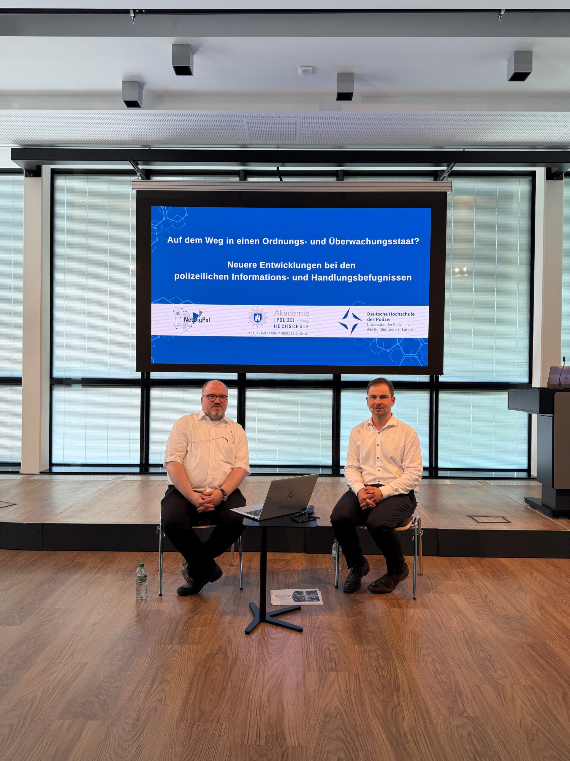v.l.n.r.: Prof. Dr. Dr. Markus Thiel, Prof. Eike Richter