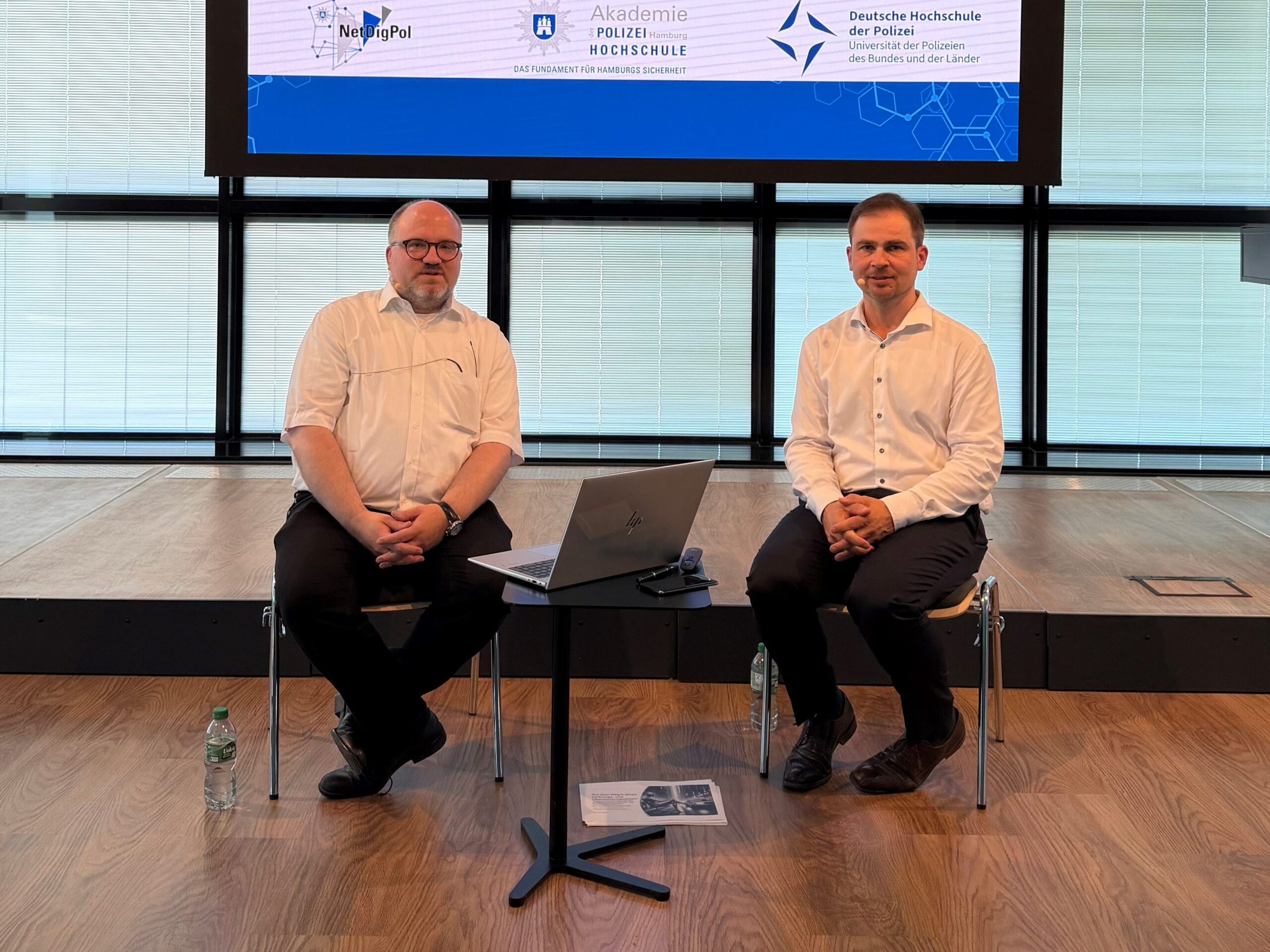 v.l.n.r.: Prof. Dr. Dr. Markus Thiel, Prof. Eike Richter